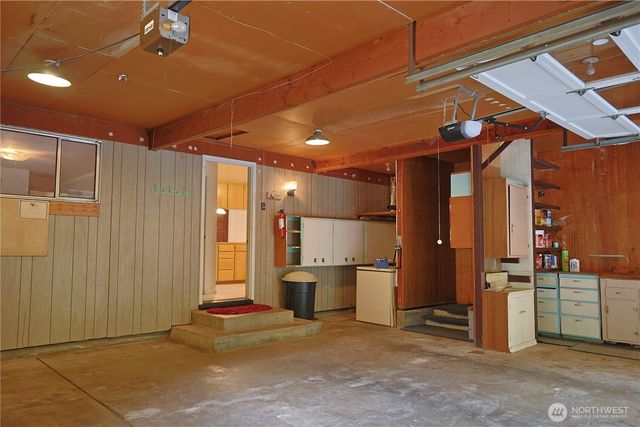 1498 SW Cook Road, Port Orchard, WA 98367