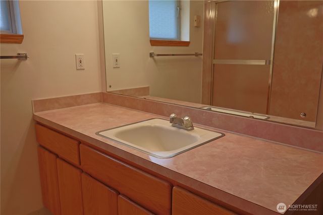 1498 SW Cook Road, Port Orchard, WA 98367
