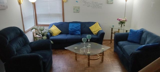 8542 W Villard AVENUE, Milwaukee, WI 53225