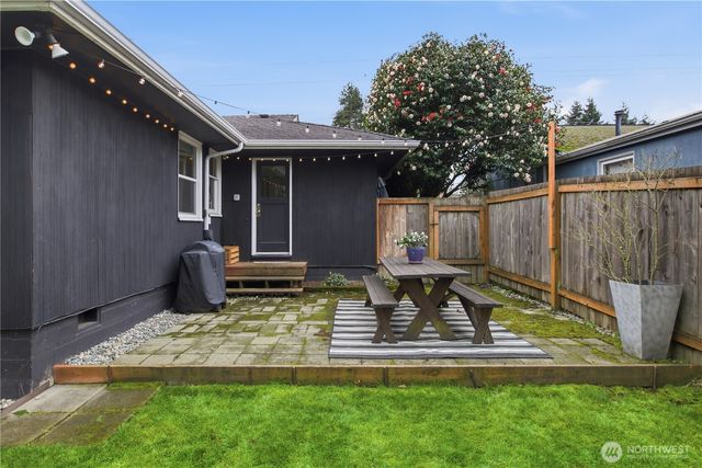 4609 N 18th Street, Tacoma, WA 98406