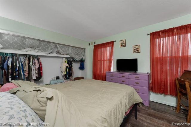 1129 Marquette Ct, Rochester Hills, MI 48307