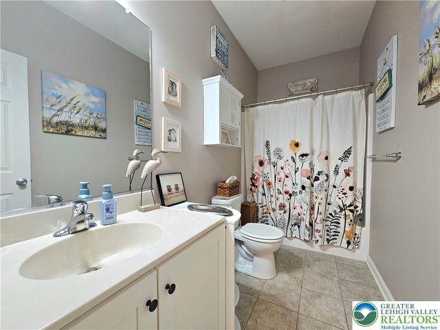 118 East 1st Street, Wind Gap Boro, PA 18091