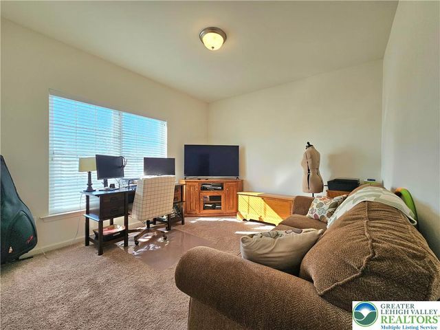 118 East 1st Street, Wind Gap Boro, PA 18091