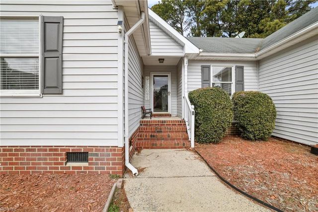 8 River CV, Portsmouth, VA 23703
