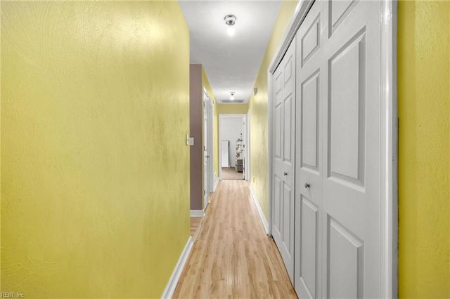 8 River CV, Portsmouth, VA 23703