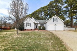 8 River CV, Portsmouth, VA 23703
