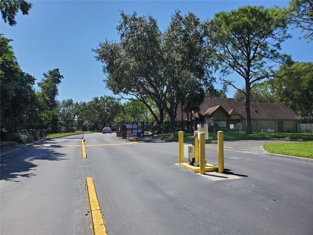 315 LAKEPOINTE DRIVE 102, Altamonte Springs, FL 32701