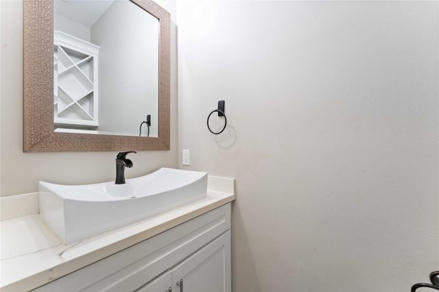 4310 Fernwood Drive, Houston, TX 77021
