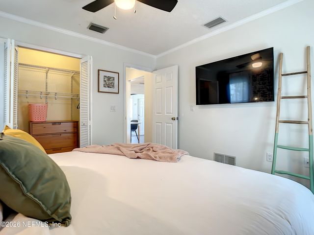 12 COLLINSON Court, Palm Coast, FL 32137