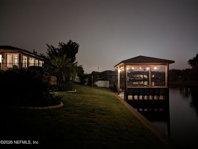 12 COLLINSON Court, Palm Coast, FL 32137