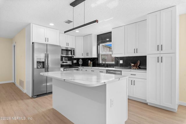 7738 RONDEAU Drive E, Jacksonville, FL 32217