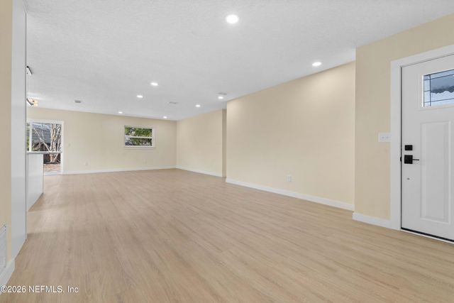 7738 RONDEAU Drive E, Jacksonville, FL 32217