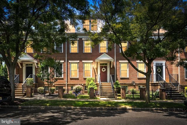 178 BURNET CRES, Robbinsville, NJ 08691