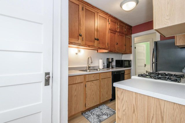220 Fox STREET, Mukwonago, WI 53149