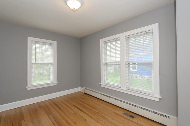 220 Fox STREET, Mukwonago, WI 53149