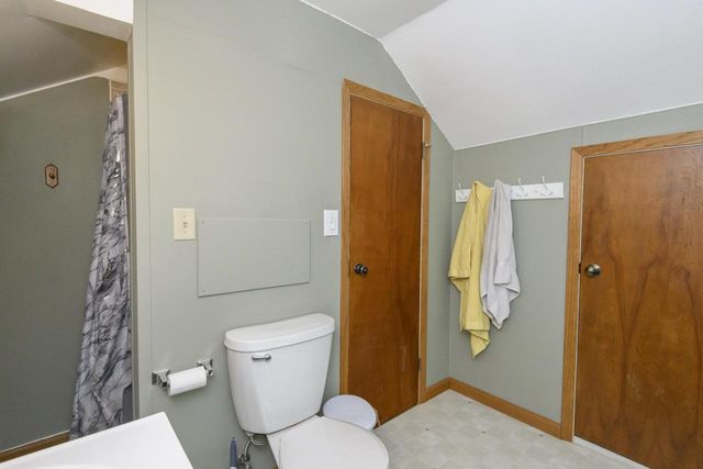 220 Fox STREET, Mukwonago, WI 53149