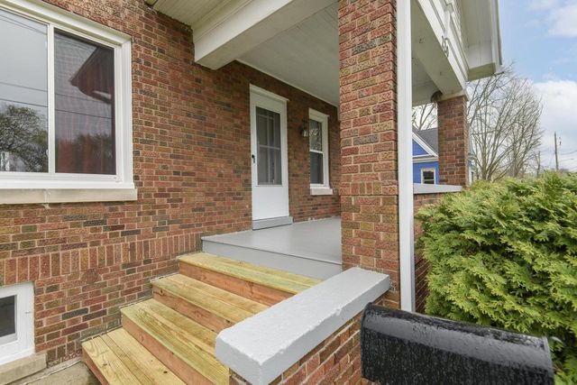 220 Fox STREET, Mukwonago, WI 53149