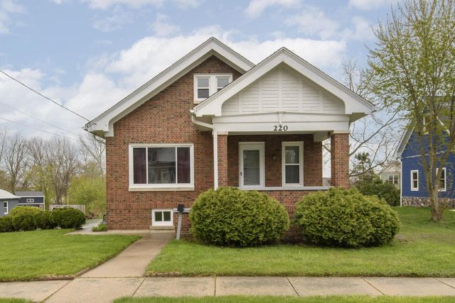 220 Fox STREET, Mukwonago, WI 53149