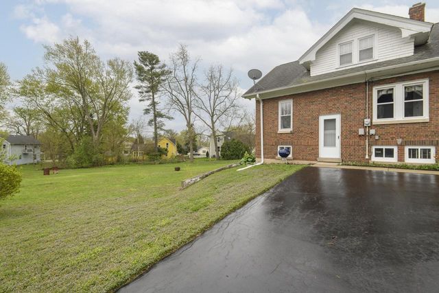 220 Fox STREET, Mukwonago, WI 53149