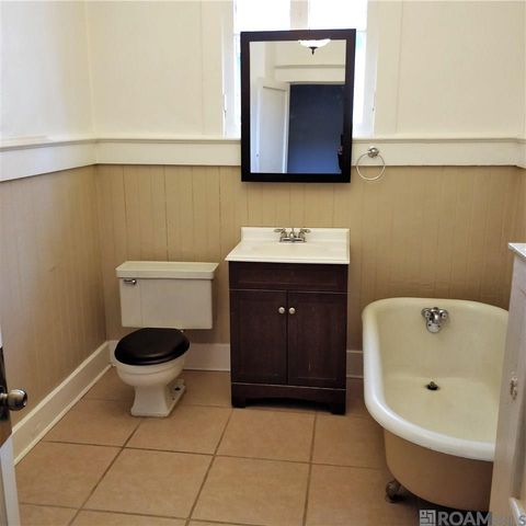 1833 Wisteria St, Baton Rouge, LA 70802