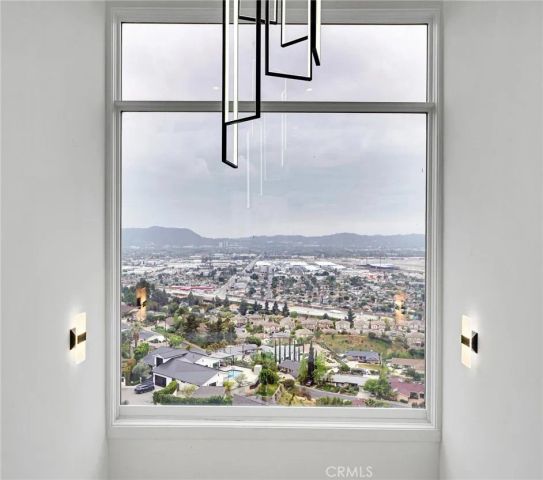 10050 Olivia Ter, Sun Valley, CA 91352