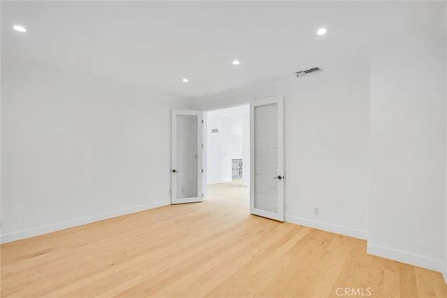 10050 Olivia Ter, Sun Valley, CA 91352