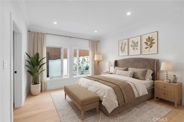 10050 Olivia Ter, Sun Valley, CA 91352