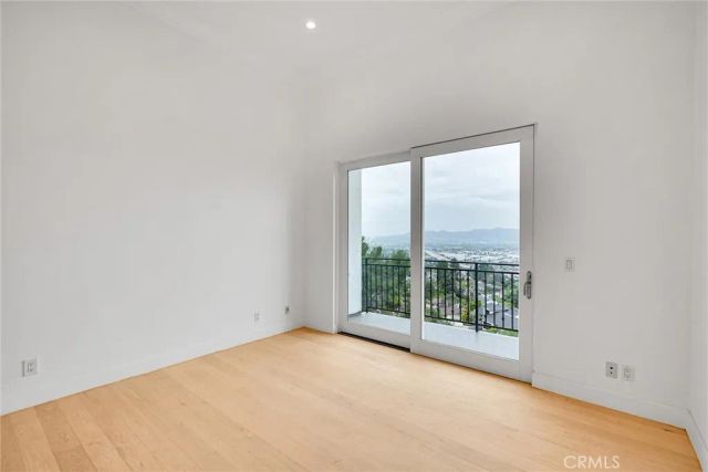 10050 Olivia Ter, Sun Valley, CA 91352