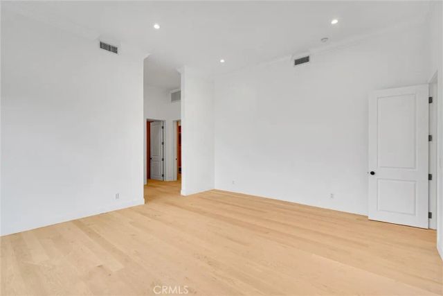 10050 Olivia Ter, Sun Valley, CA 91352