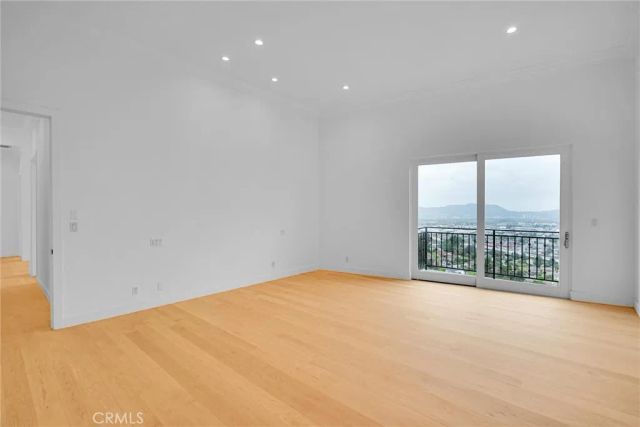 10050 Olivia Ter, Sun Valley, CA 91352