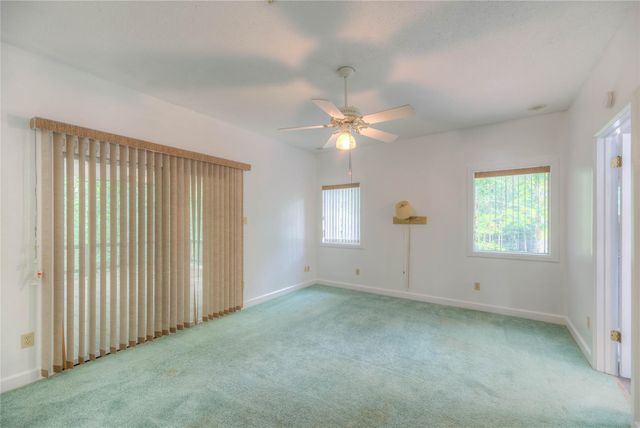 241 E Peterson Loop, Livingston, TX 77351