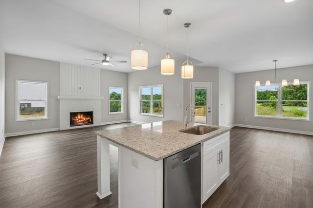 1930 Old Snow Hill Rd, Dowelltown, TN 37059