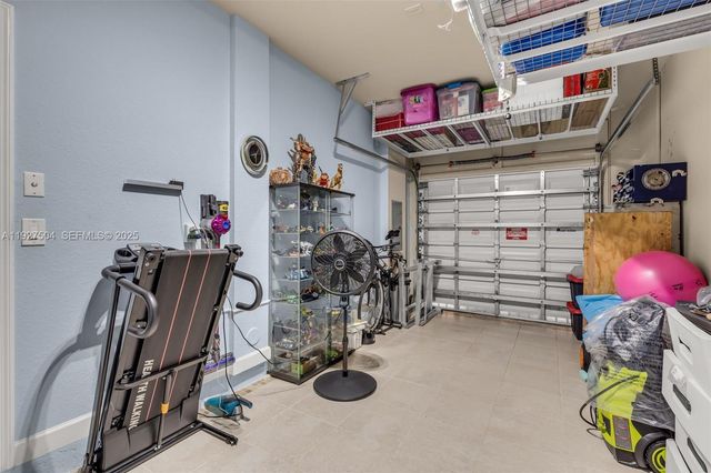 7161 SW 163rd Pl, Miami, FL 33193