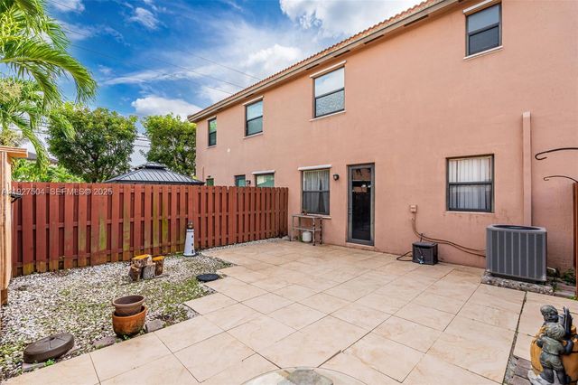 7161 SW 163rd Pl, Miami, FL 33193