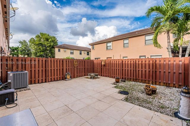 7161 SW 163rd Pl, Miami, FL 33193