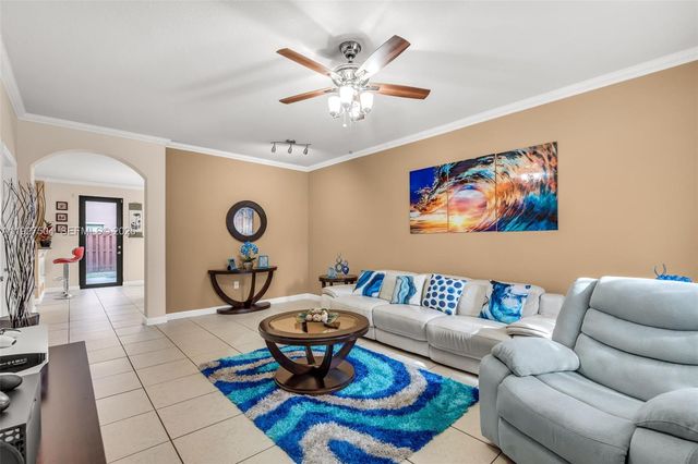 7161 SW 163rd Pl, Miami, FL 33193