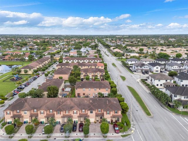 7161 SW 163rd Pl, Miami, FL 33193