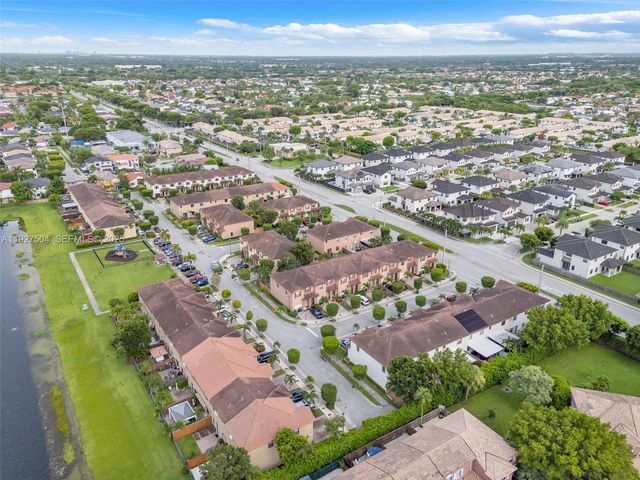 7161 SW 163rd Pl, Miami, FL 33193