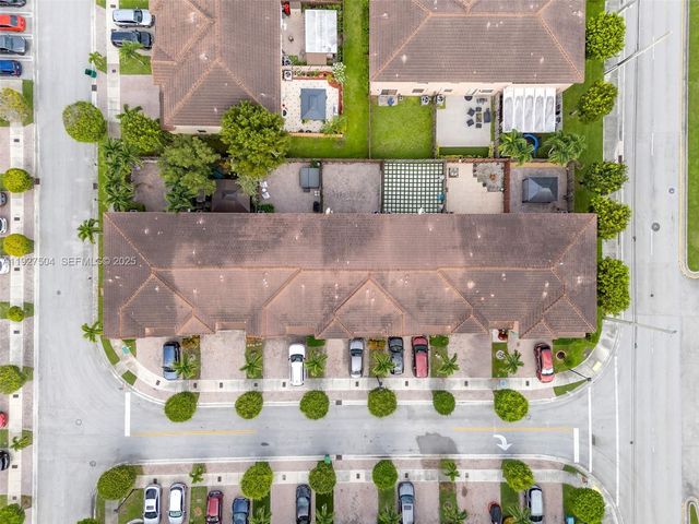 7161 SW 163rd Pl, Miami, FL 33193