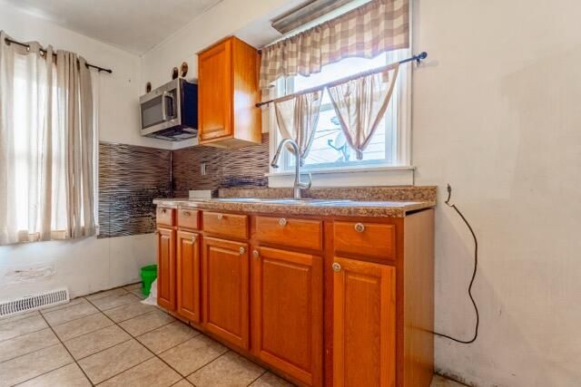 2028 Massachusetts Street, Gary, IN 46407