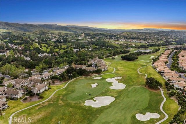 35 Oak Knolls, Laguna Hills, CA 92679