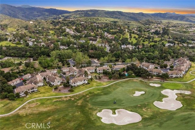 35 Oak Knolls, Laguna Hills, CA 92679
