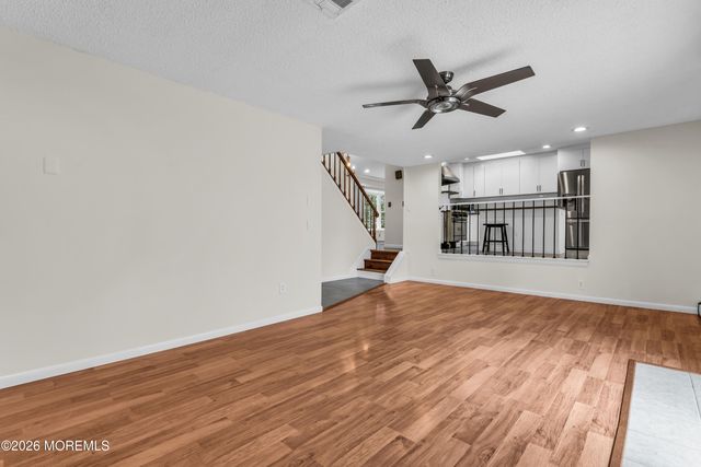 225 Genoa Avenue, Toms River, NJ 08753
