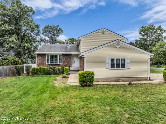 225 Genoa Avenue, Toms River, NJ 08753