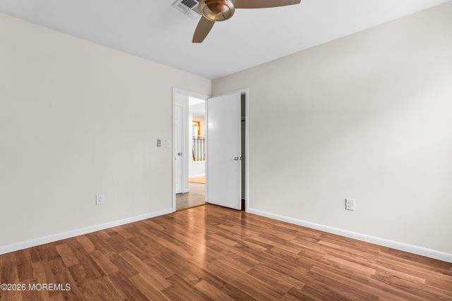 225 Genoa Avenue, Toms River, NJ 08753