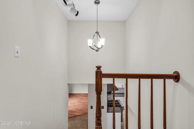 225 Genoa Avenue, Toms River, NJ 08753