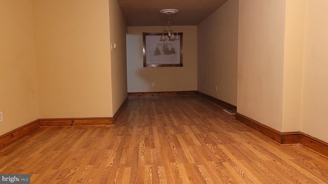 1055 KENWOOD AVE, Camden, NJ 08103