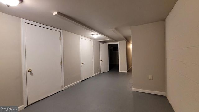 1055 KENWOOD AVE, Camden, NJ 08103