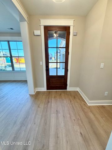 4291 S Bolivar Trail, Olive Branch, MS 38654