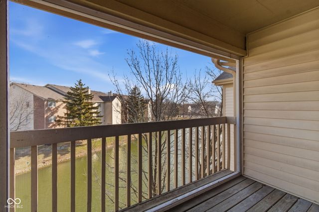 12519 Timber Creek Drive UNIT 10, Carmel, IN 46032